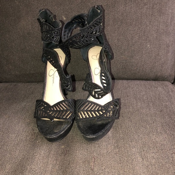 Jessica Simpson Bonilynn black heels. - Picture 4 of 6